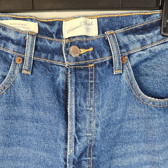 Universal Thread Size 8 90's Baggy Midrise Wide Leg Large Cuff Button Fly Jeans - Picture 3 of 16